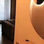 Mono Lamborghini Lägenhet *